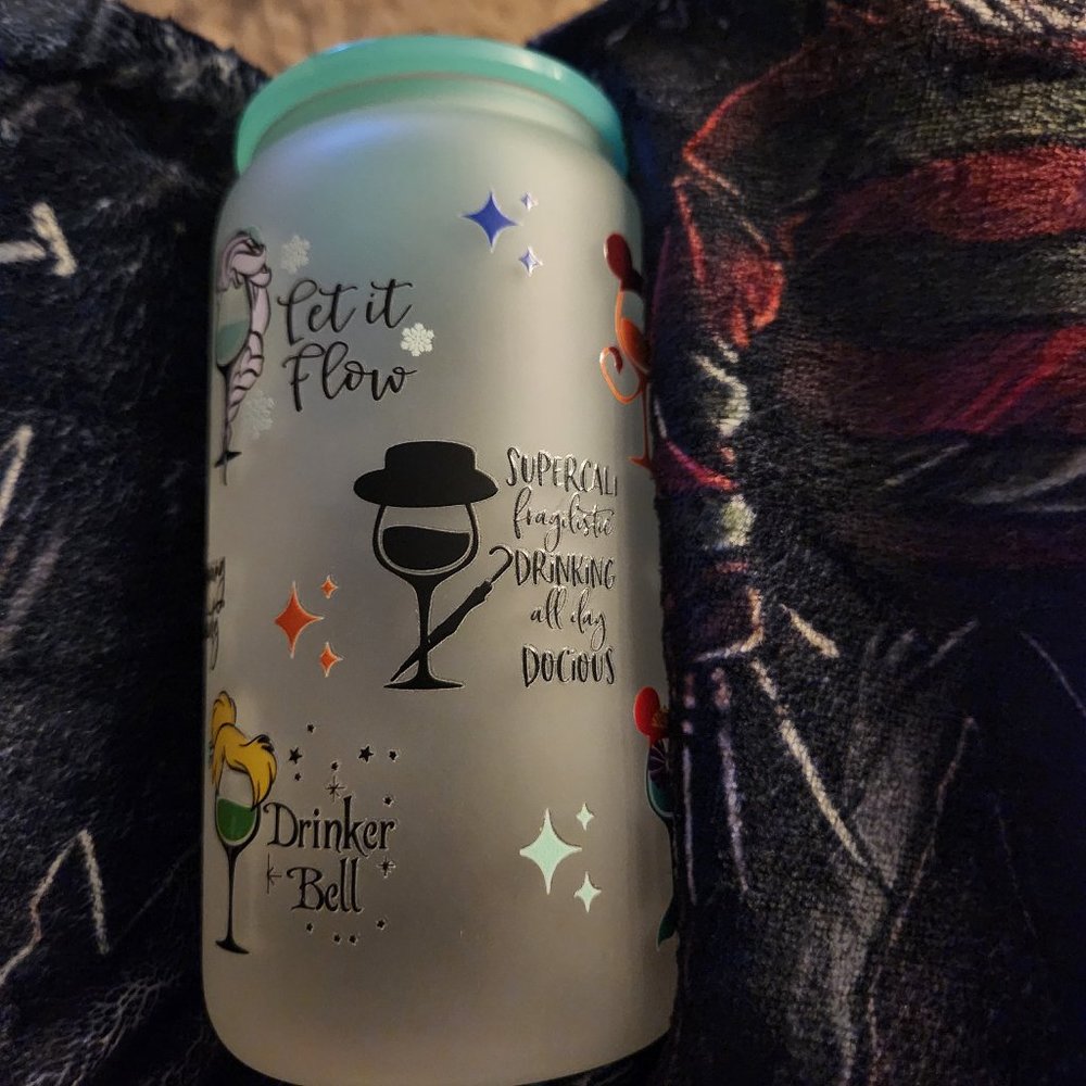 16oz glass cup with plastic lid and straw